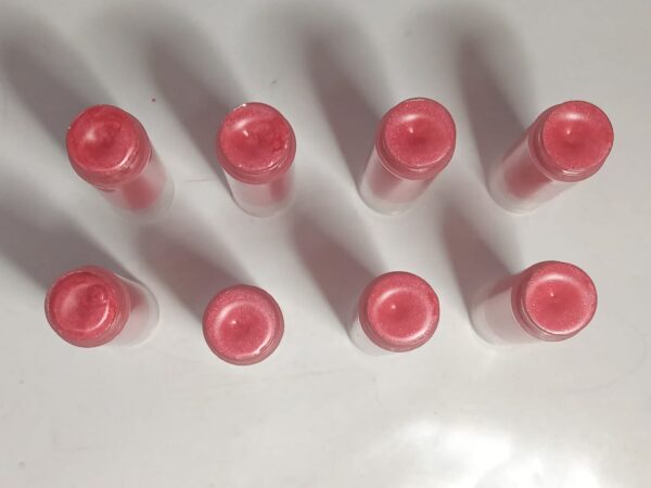 Tinted butter (lipbalm) - Image 3