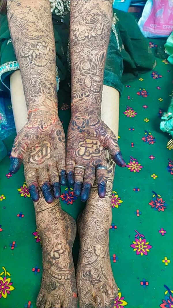 Mehendi Design 33